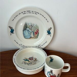 Whimsical Rabbit Dinnerware Set - Cream
